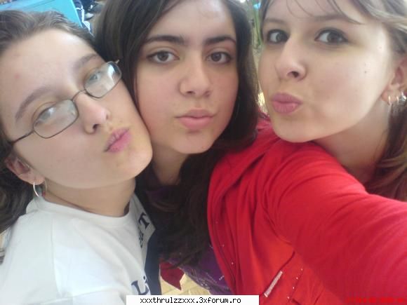 *CoLtUl VeSeL + aLtE nEbUnE* - mika ...yo..mazda - [♥] PHOTOS WITH FRIENDS [♥]